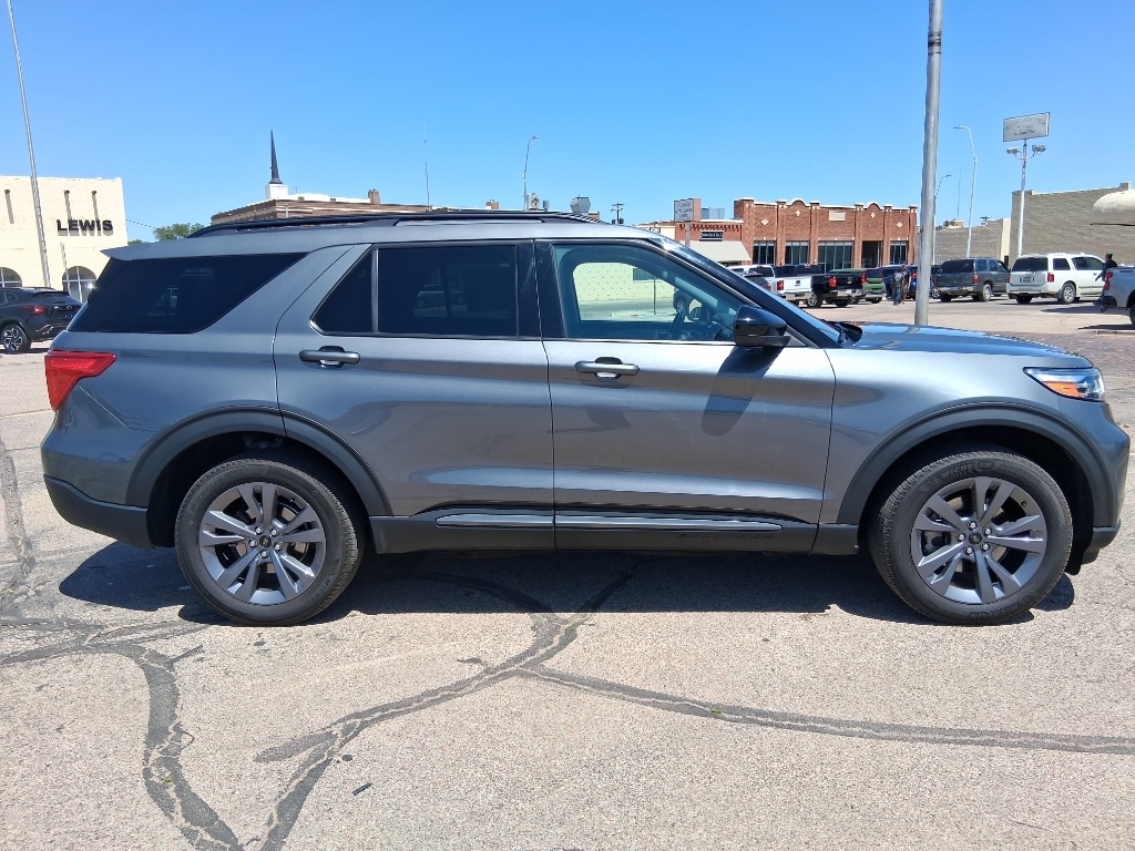 Used 2023 Ford Explorer XLT SUV