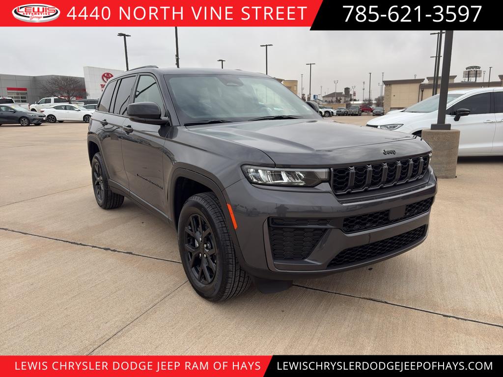 2026 Jeep Grand Cherokee Laredo Sport Utility