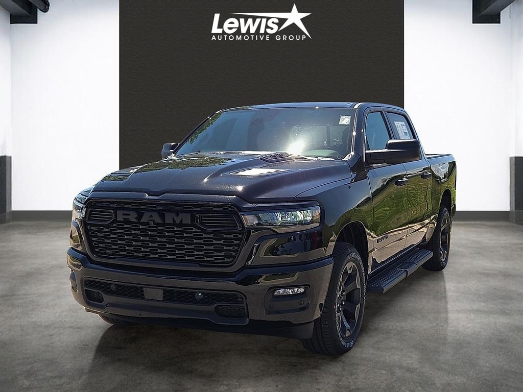 New 2026 Ram 1500 EXPRESS CREW CAB 4X4 5'7 BOX Pickup