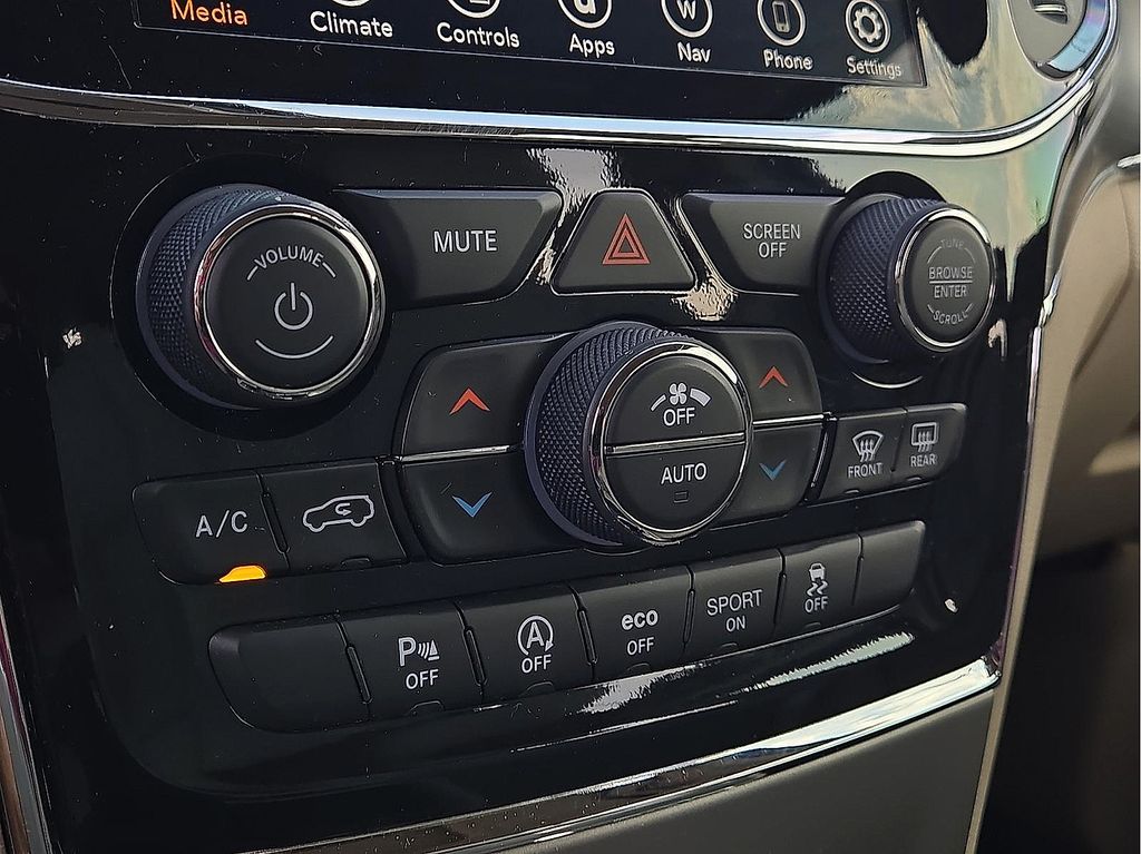 2022 Jeep Grand Cherokee WK Limited - Photo 15