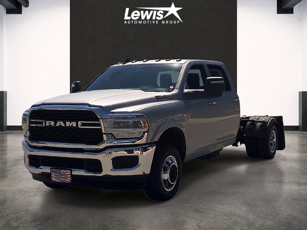 2023 RAM 3500 Chassis Cab Tradesman