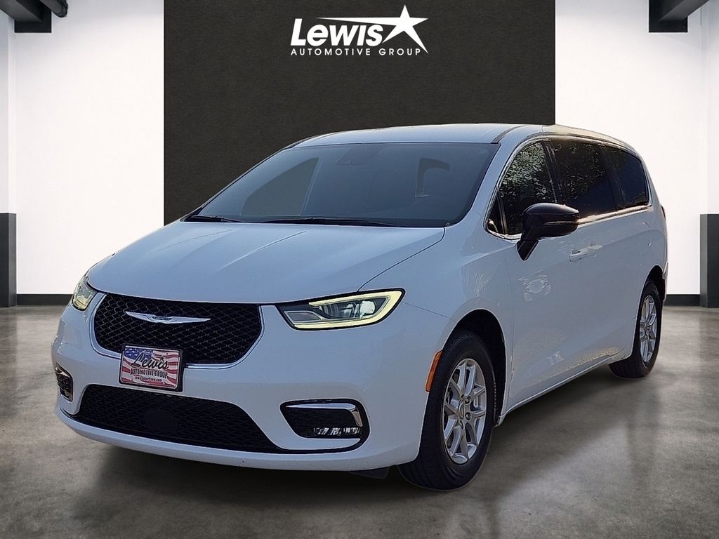 2025 Chrysler Pacifica