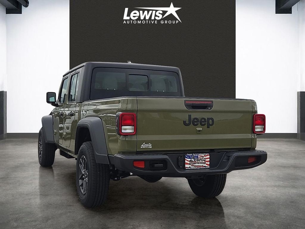New 2026 Jeep Gladiator SPORT 4X4 Pickup