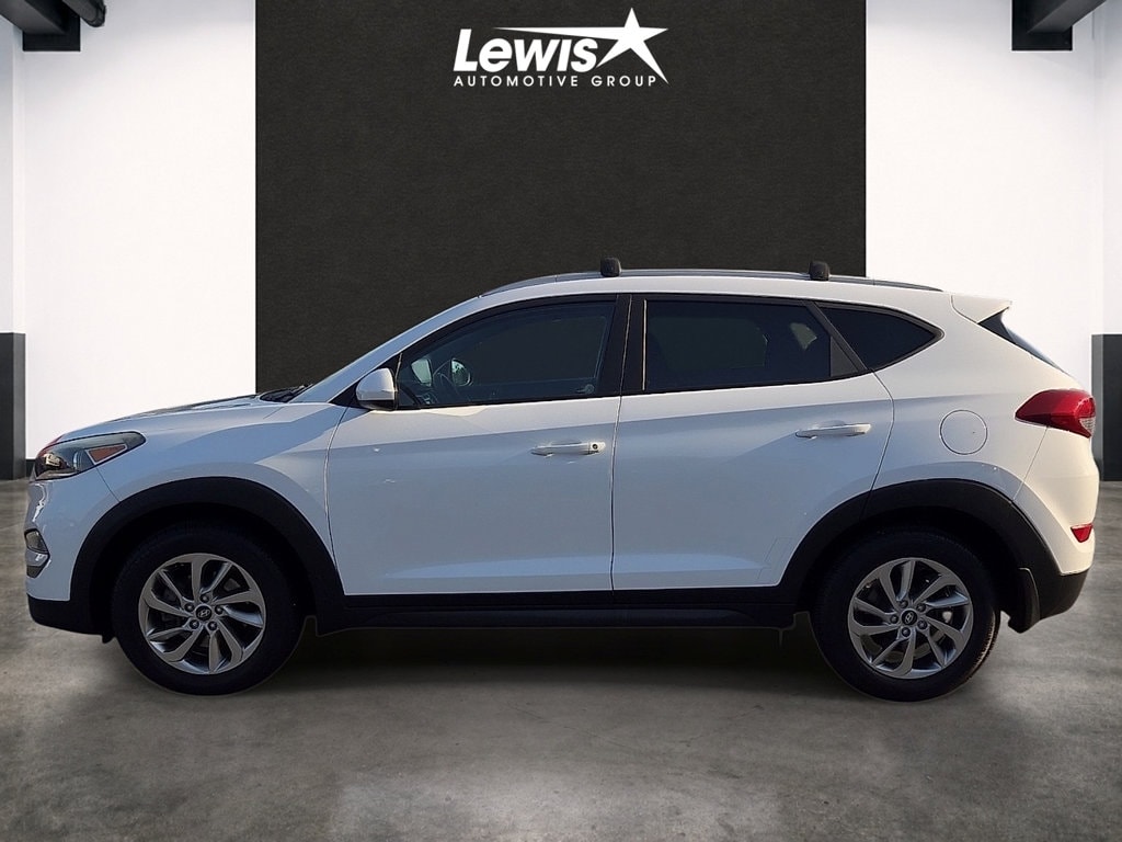 Used 2016 Hyundai Tucson SE with VIN KM8J33A43GU161245 for sale in Fayetteville, AR