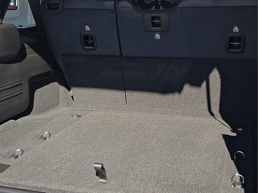 2026 Jeep Wrangler 4-Door Rubicon - Photo 8