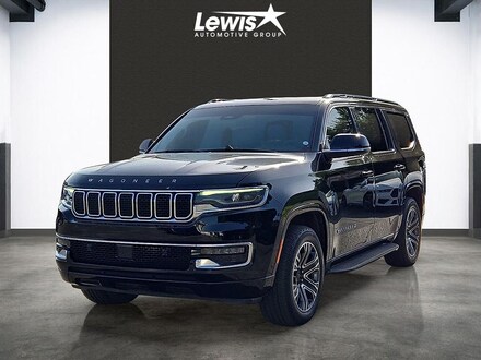 2023 Jeep Wagoneer Base SUV