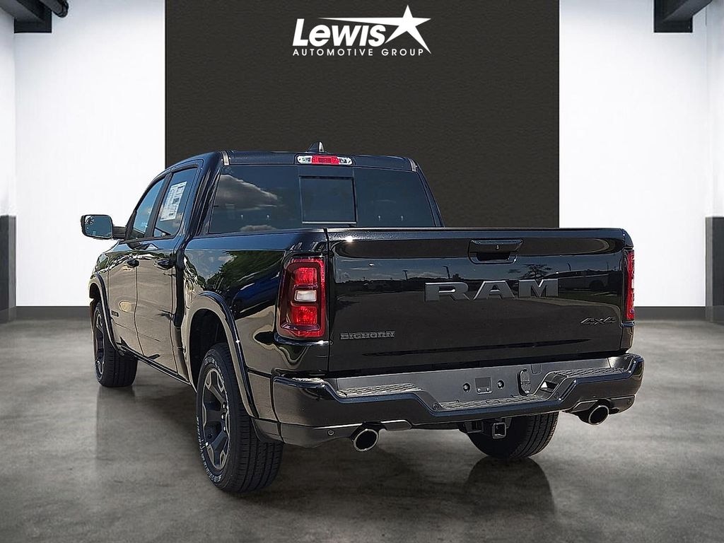 New 2026 Ram 1500 BIG HORN CREW CAB 4X4 5'7 BOX Pickup