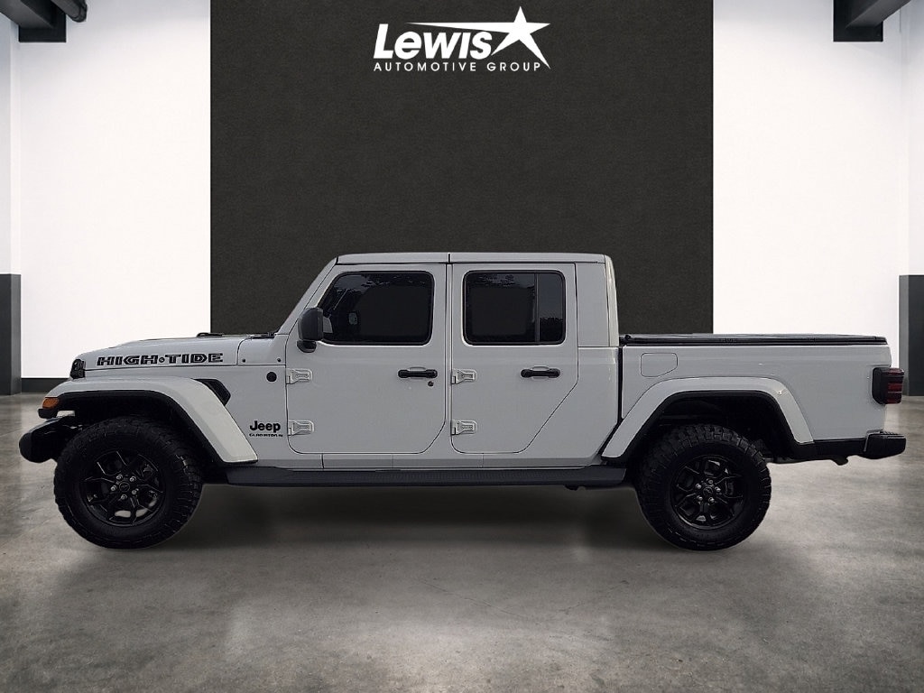 Used 2025 Jeep Gladiator High Tide Truck