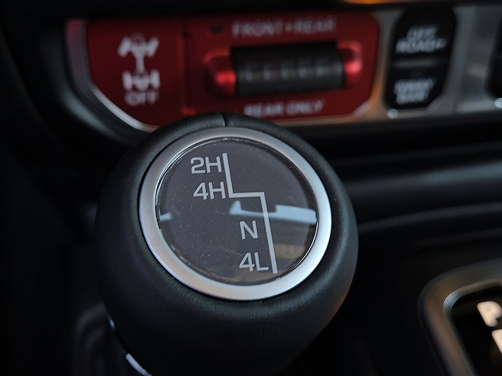 2026 Jeep Wrangler 4-Door Rubicon - Photo 15