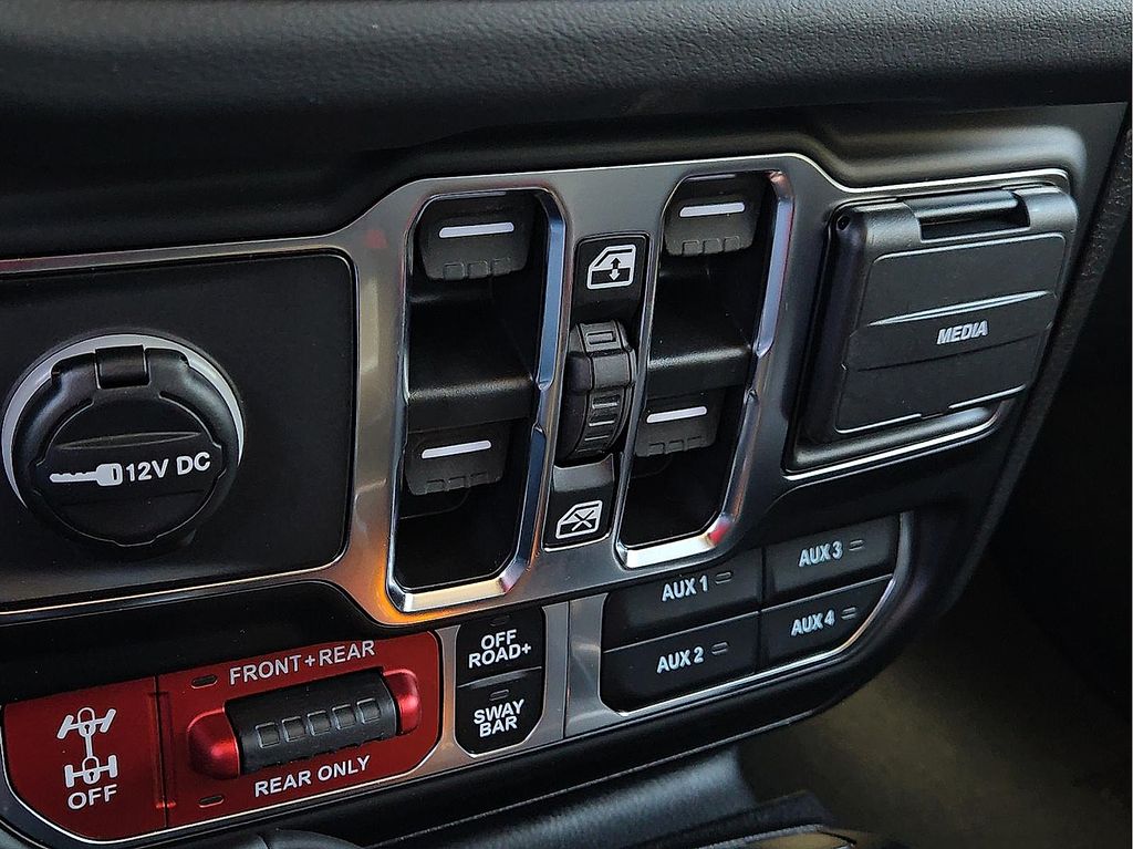 2026 Jeep Wrangler 4-Door Rubicon - Photo 16