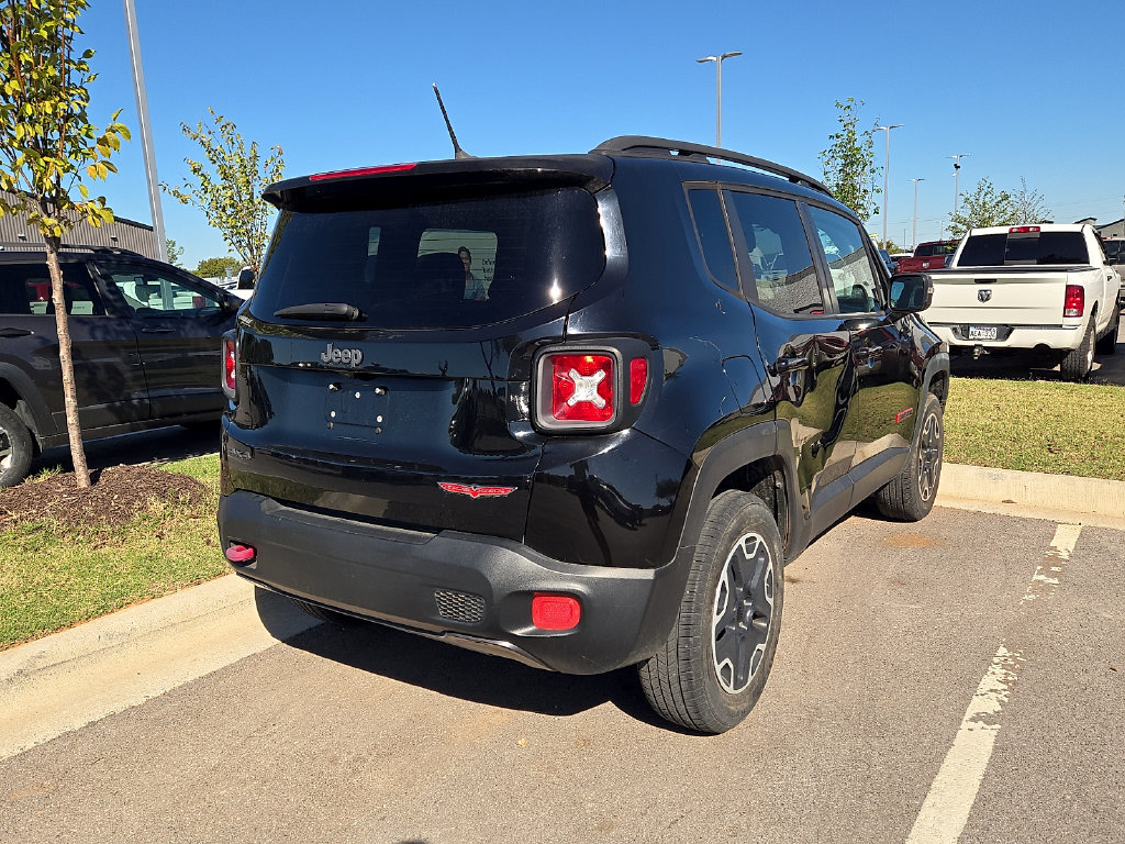 Used 2017 Jeep Renegade Trailhawk SUV