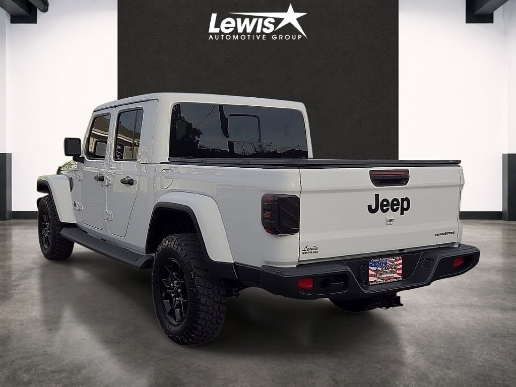 Used 2025 Jeep Gladiator High Tide Truck