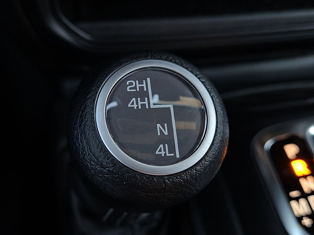2026 Jeep Gladiator Sport S - Photo 13