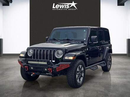 2023 Jeep Wrangler Sahara SUV