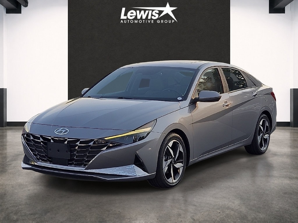2022 Hyundai Elantra