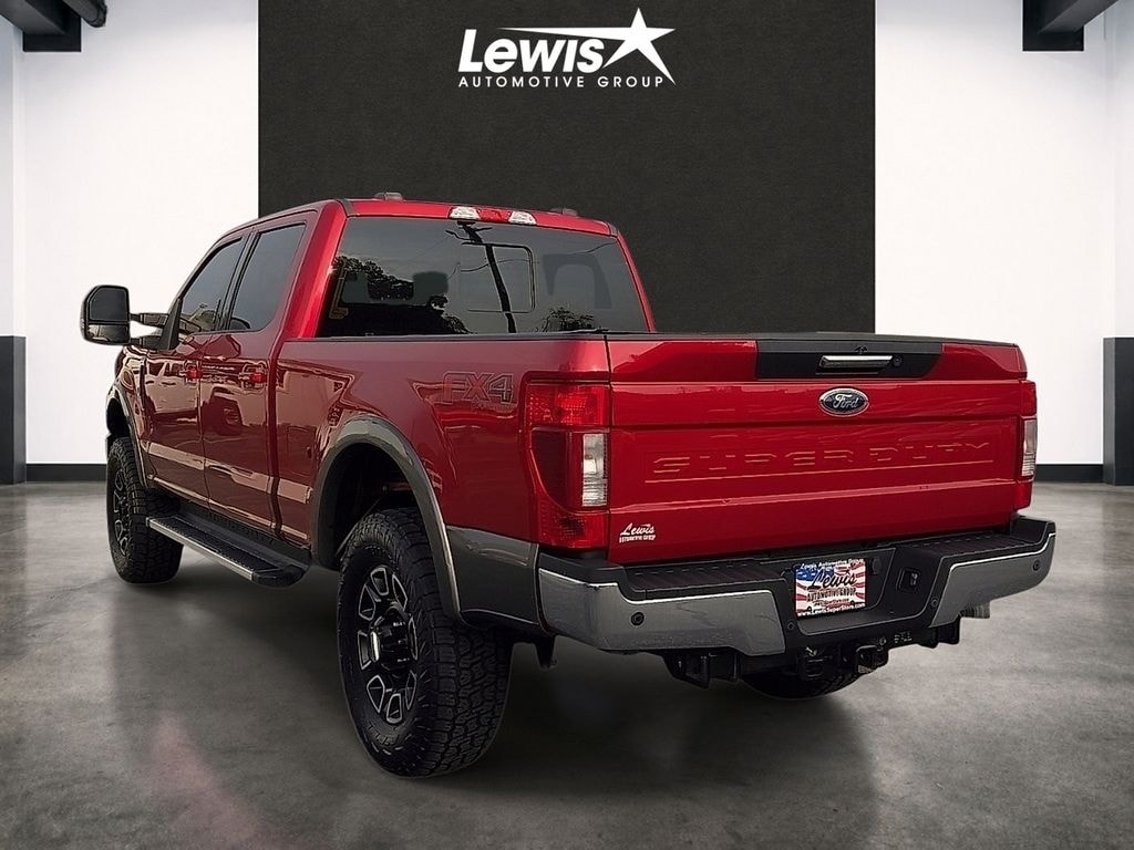 Used 2022 Ford F-250SD Lariat Truck Crew Cab