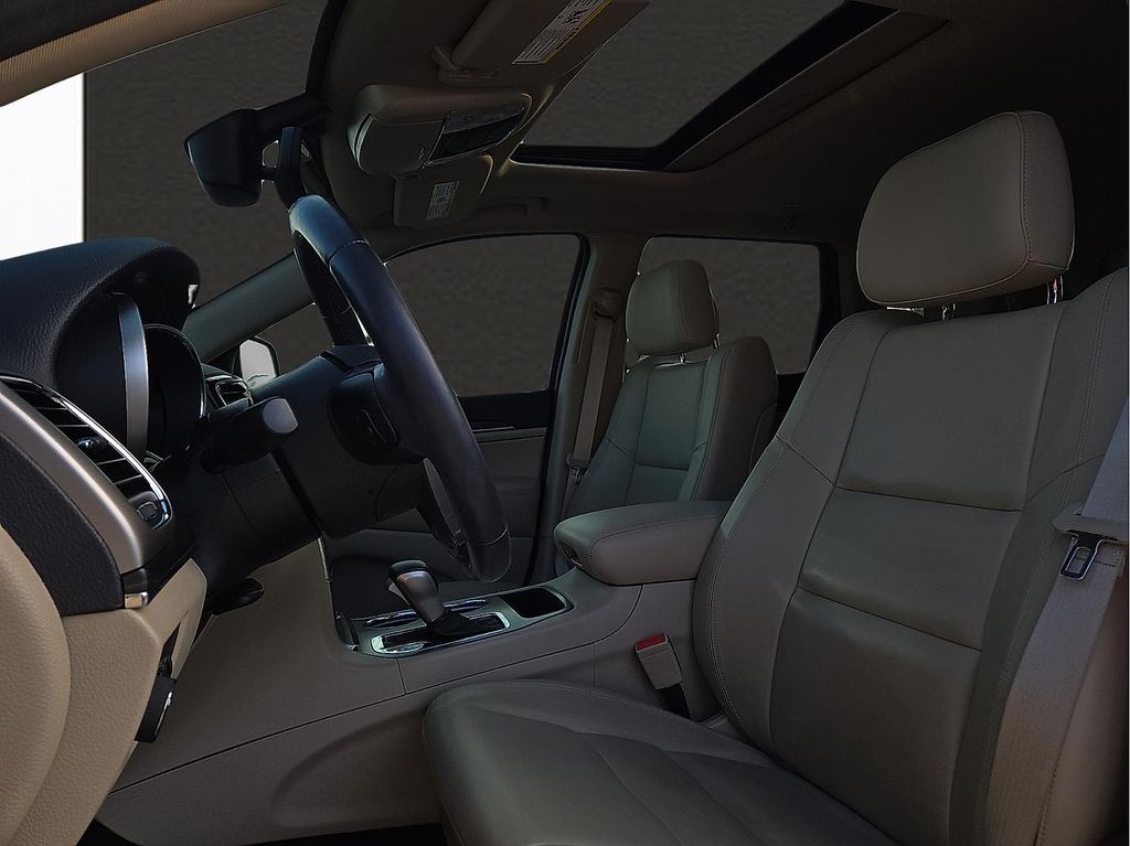 2022 Jeep Grand Cherokee WK Limited - Photo 13