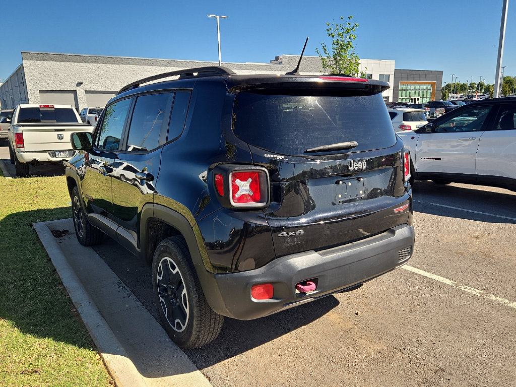 Used 2017 Jeep Renegade Trailhawk SUV