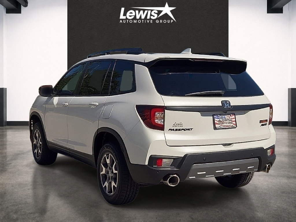 Used 2023 Honda Passport TrailSport SUV