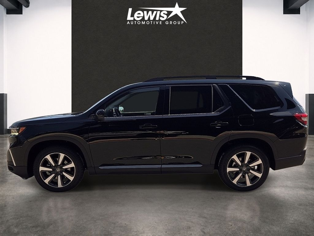 Used 2024 Honda Pilot Touring SUV