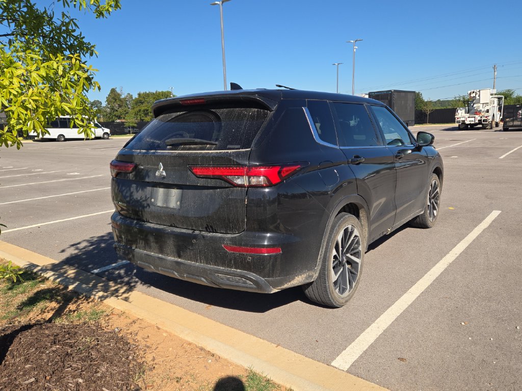 Used 2022 Mitsubishi Outlander ES CUV