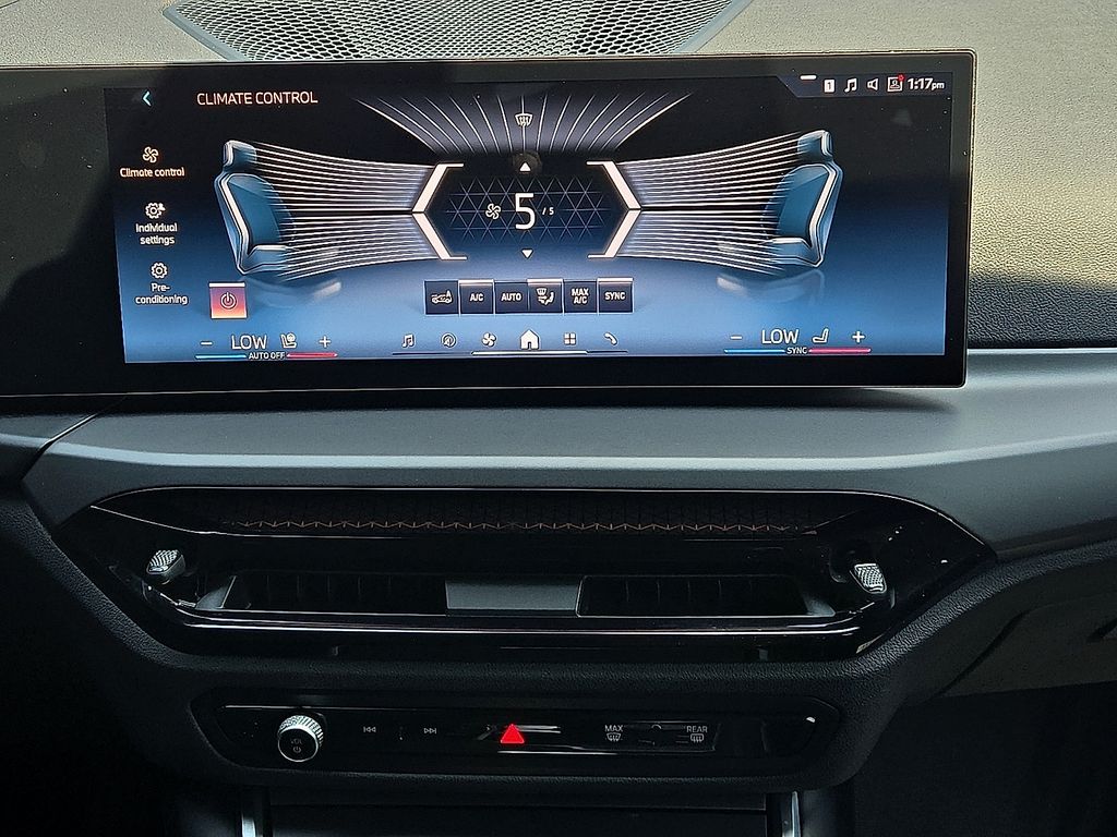 2025 BMW 2 Series 230i - Photo 11