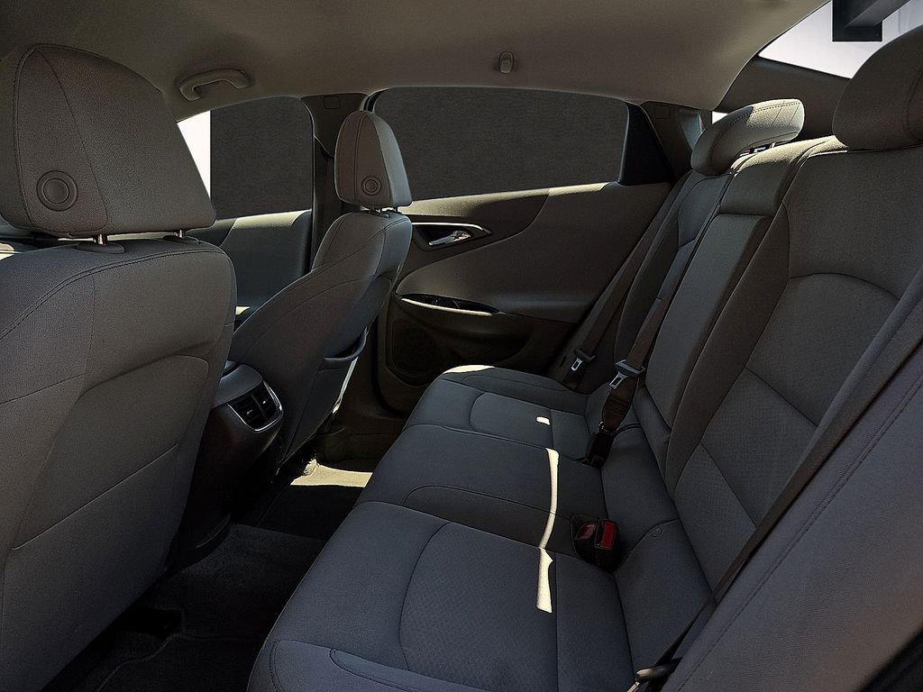 2025 Chevrolet Malibu 1LT - Photo 9
