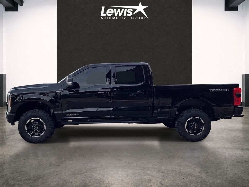 New 2026 Ford F-250SD Platinum Truck Crew Cab
