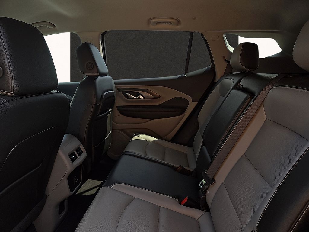 2024 GMC Terrain SLT - Photo 9