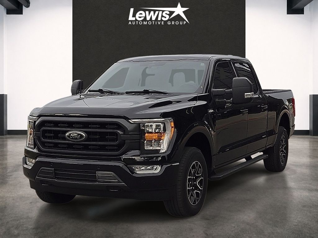 Used 2023 Ford F-150 XLT Truck SuperCrew Cab
