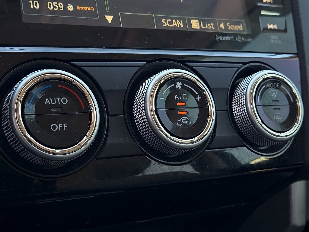 2018 Subaru Forester Premium - Photo 14