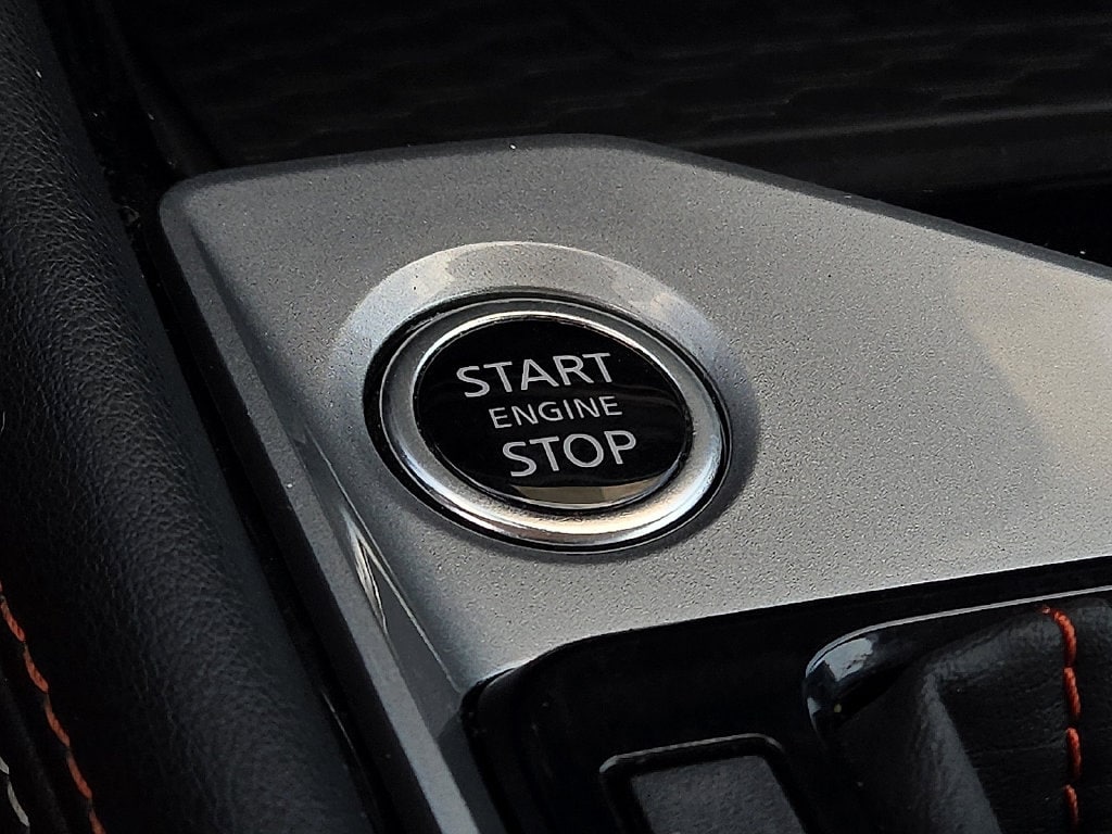2025 Nissan Altima SR - Photo 16