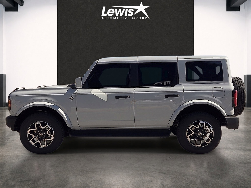 New 2026 Ford Bronco Outer Banks SUV