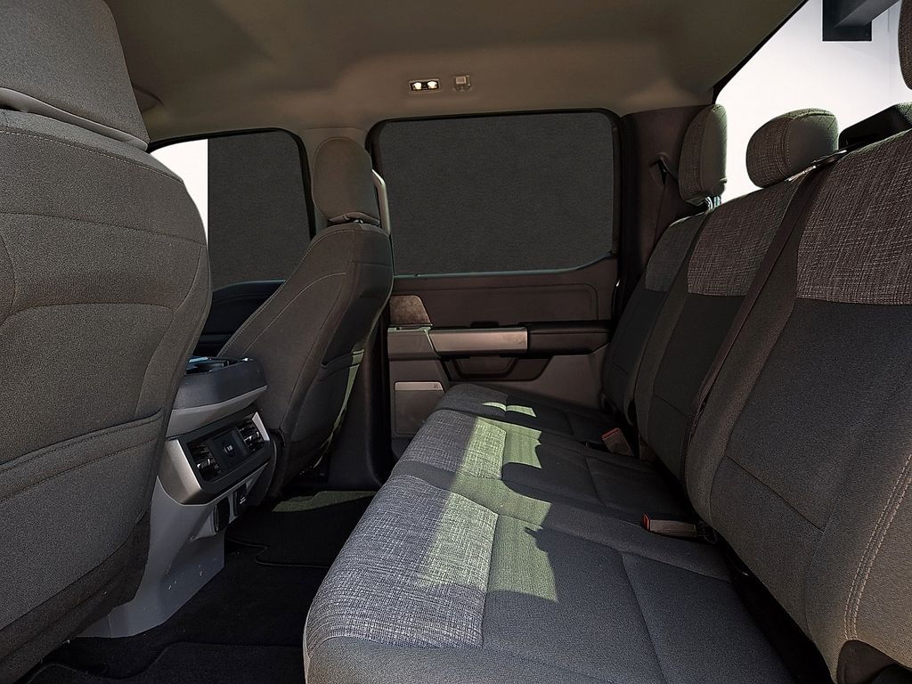 2023 Ford F-350 Super Duty XLT - Photo 8