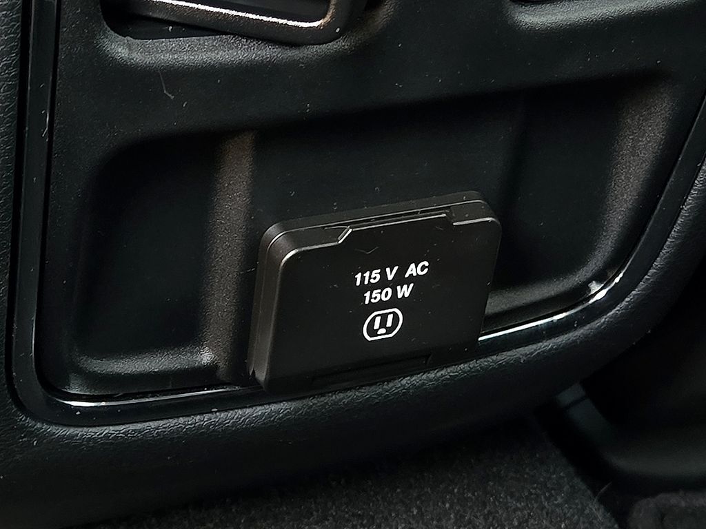 2020 Jeep Grand Cherokee Altitude - Photo 10
