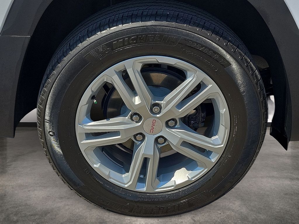 2024 GMC Terrain SLE - Photo 7