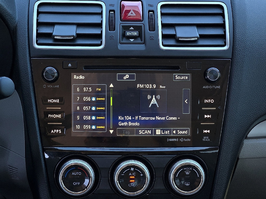2018 Subaru Forester Premium - Photo 11