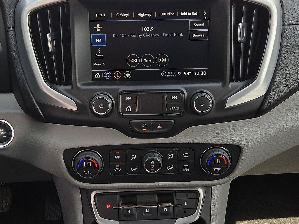 2024 GMC Terrain SLT - Photo 11