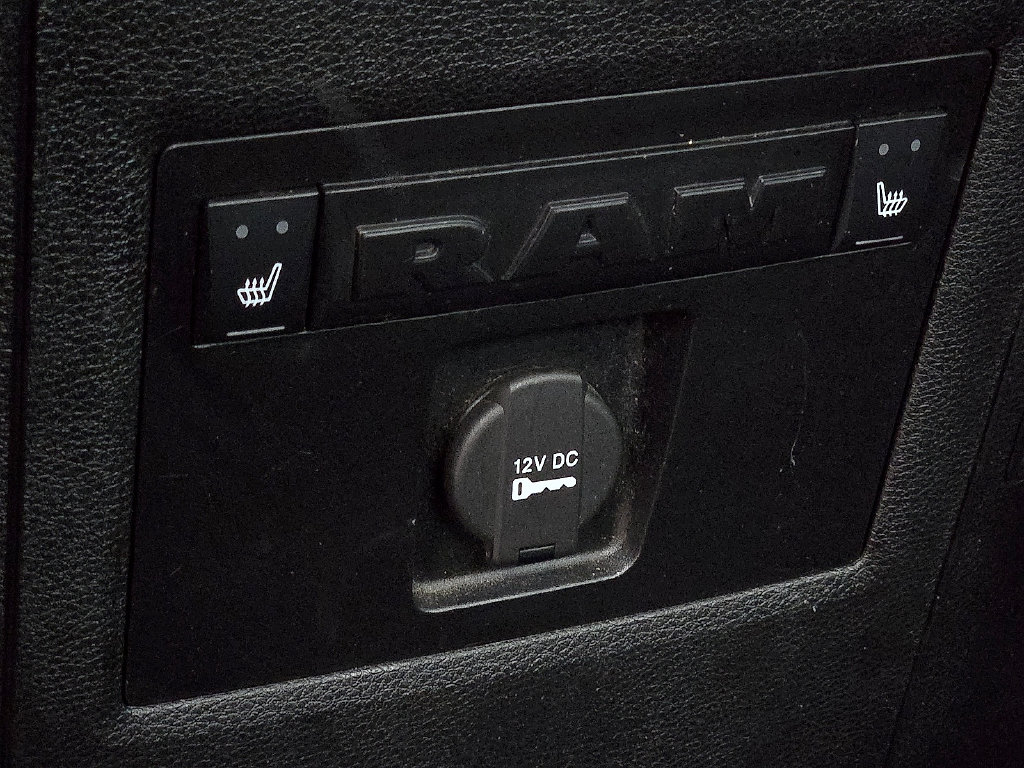 2014 RAM Ram 1500 Pickup Laramie - Photo 9
