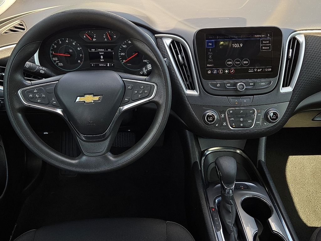 2024 Chevrolet Malibu 1LT - Photo 10