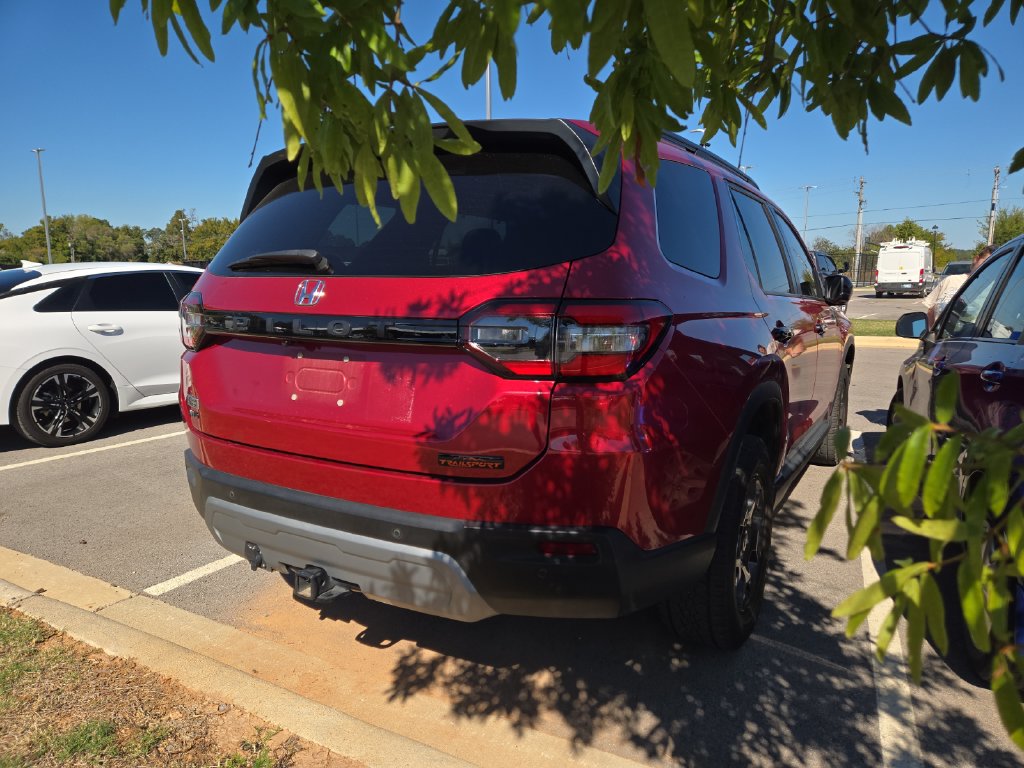 Used 2023 Honda Pilot TrailSport SUV