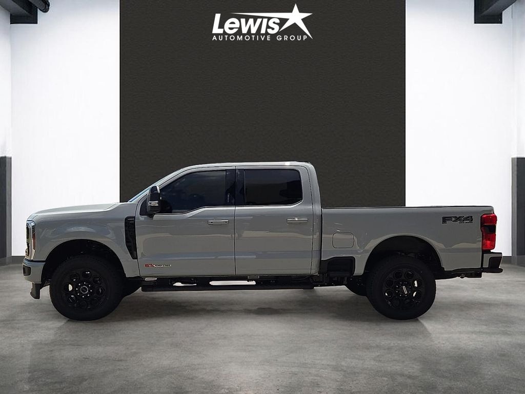 New 2026 Ford F-250SD Lariat Truck Crew Cab