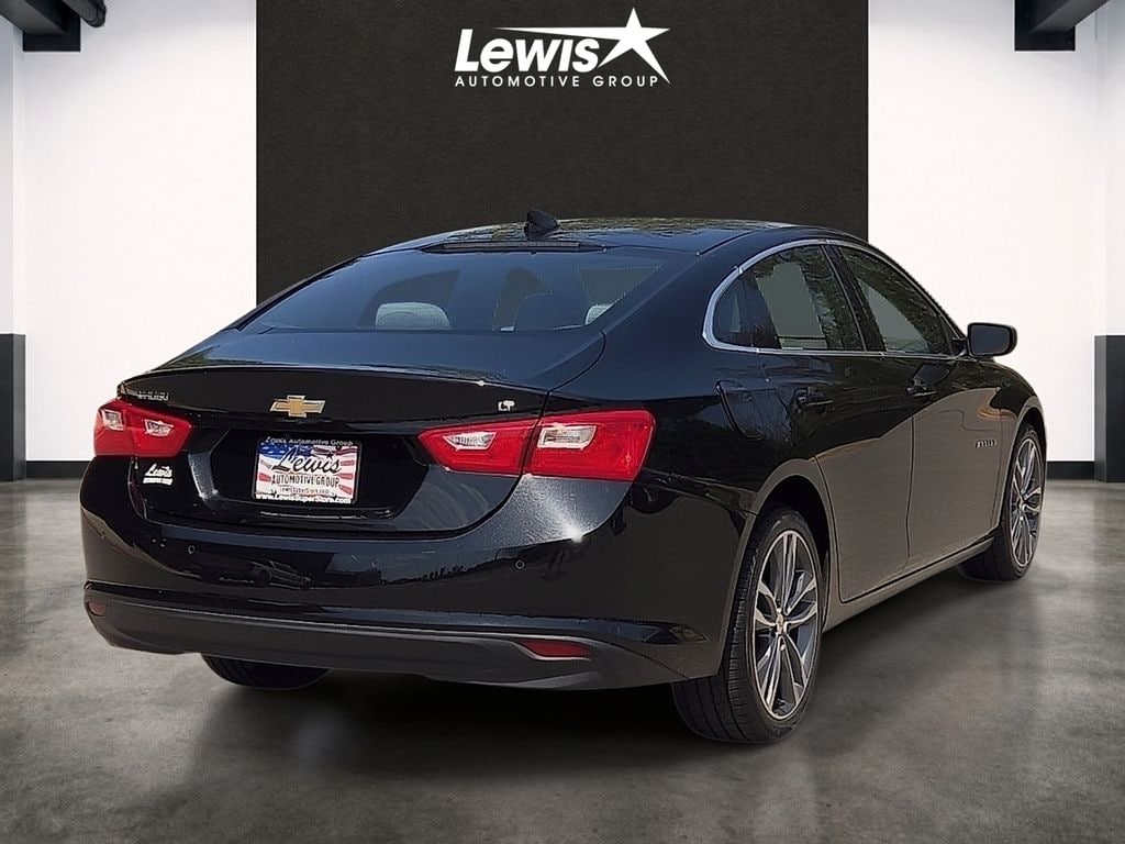 Used 2025 Chevrolet Malibu LT Sedan