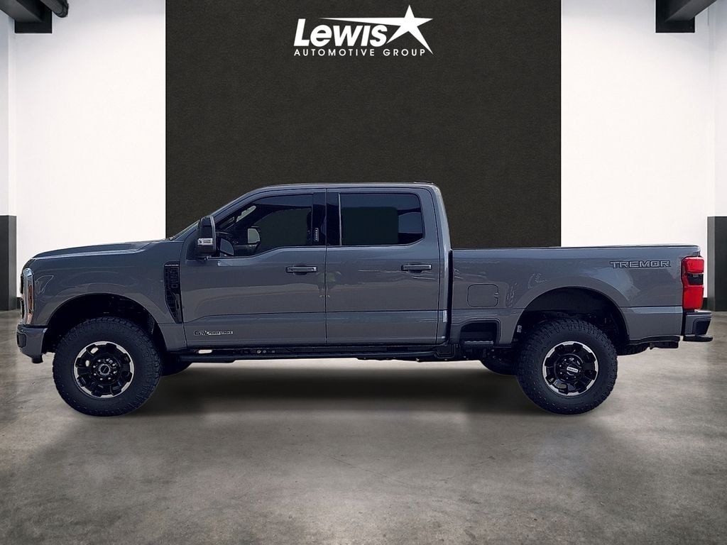 New 2026 Ford F-250SD Platinum Truck Crew Cab