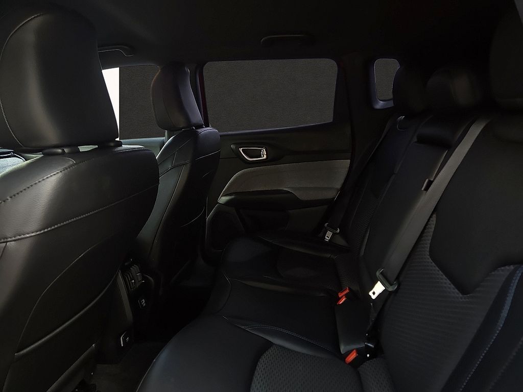 2024 Jeep Compass Latitude - Photo 9