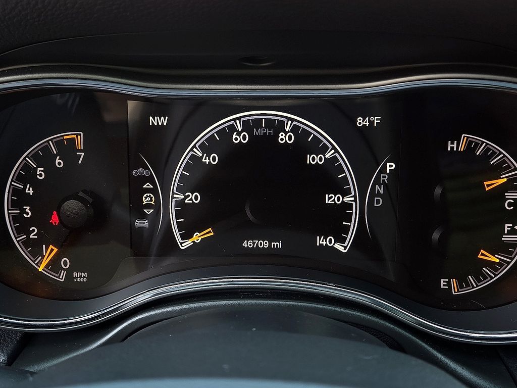 2020 Jeep Grand Cherokee Altitude - Photo 18