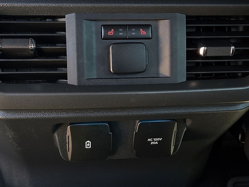 2024 Ford F-150 Lariat - Photo 9