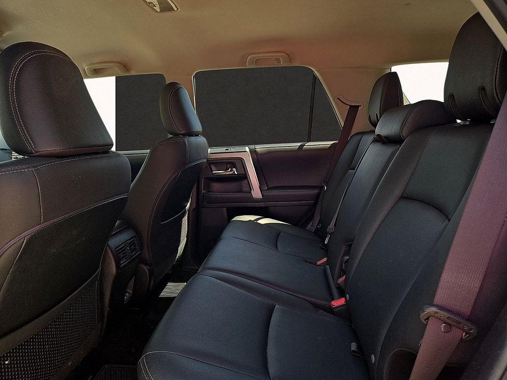 2022 Toyota 4Runner TRD Sport - Photo 9