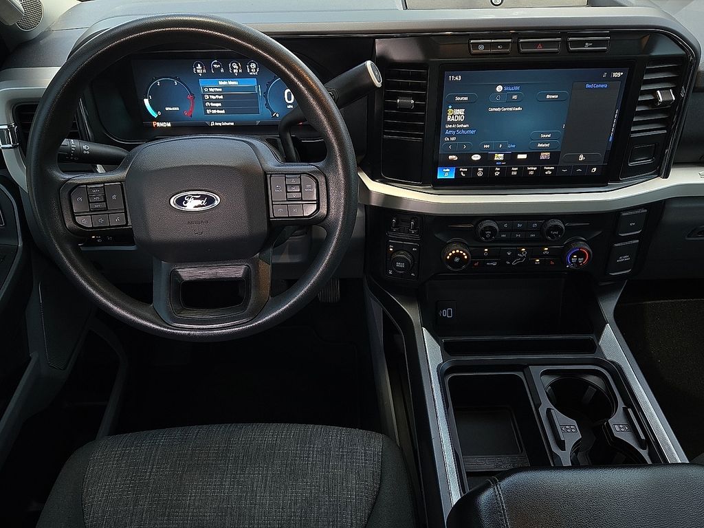 2023 Ford F-350 Super Duty XLT - Photo 10