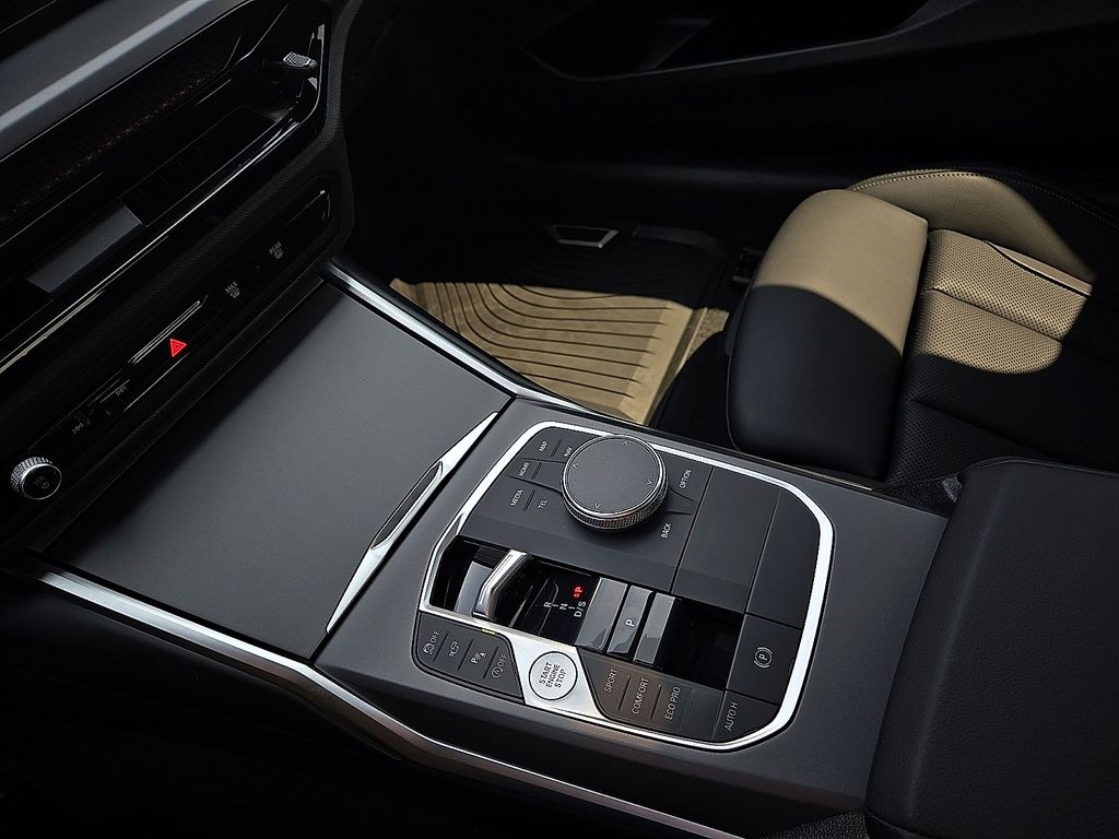 2025 BMW 2 Series 230i - Photo 20